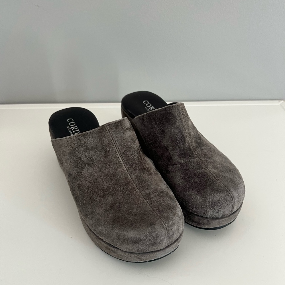Cordani Suede Clogs